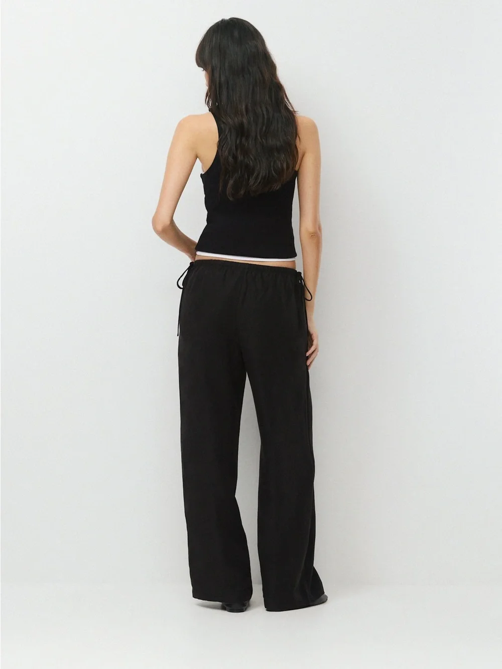 Aritzia black linen